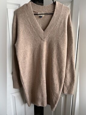 Universal Thread Beige/Tan Knit V-Neck Sweater Dress